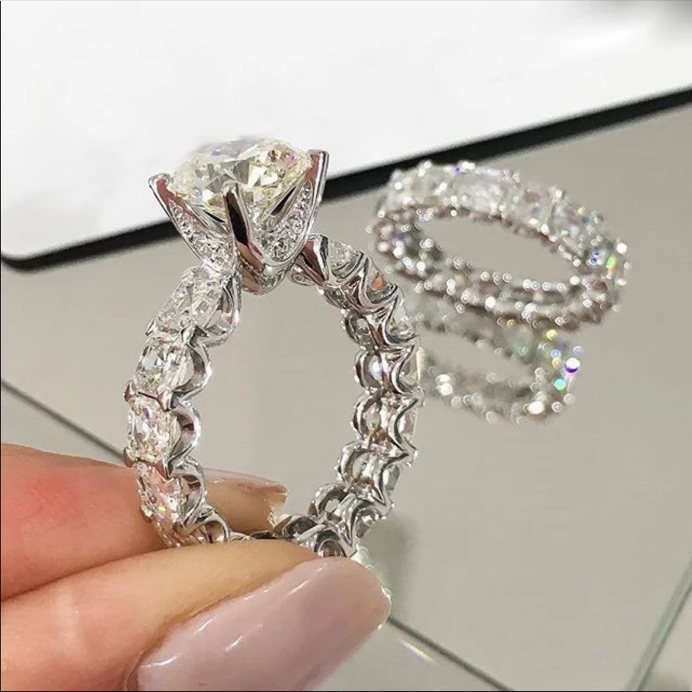 Bridal engagement CZ diamond wedding set - Picture 3 of 6